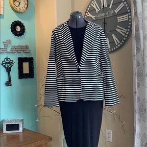 Blazer- knit black and white stripe